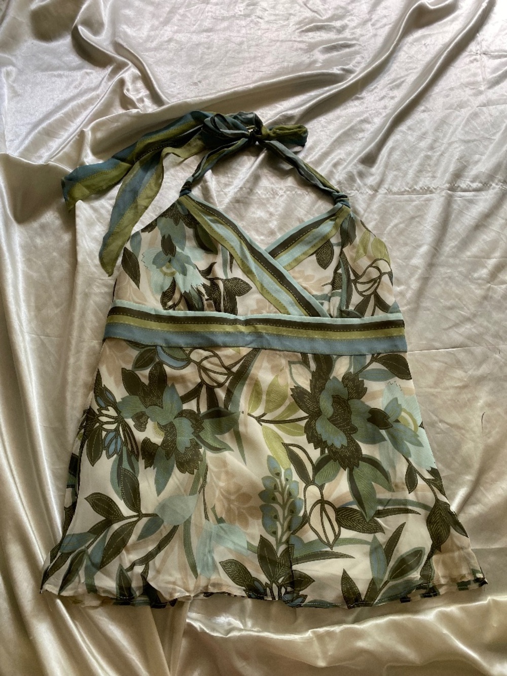 Vintage y2k 100% Silk Green Floral Halter Boho Summer Size 12P